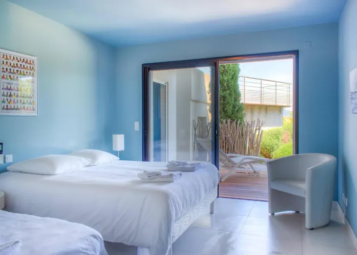 Alba Villa Pinarellu (Corsica)